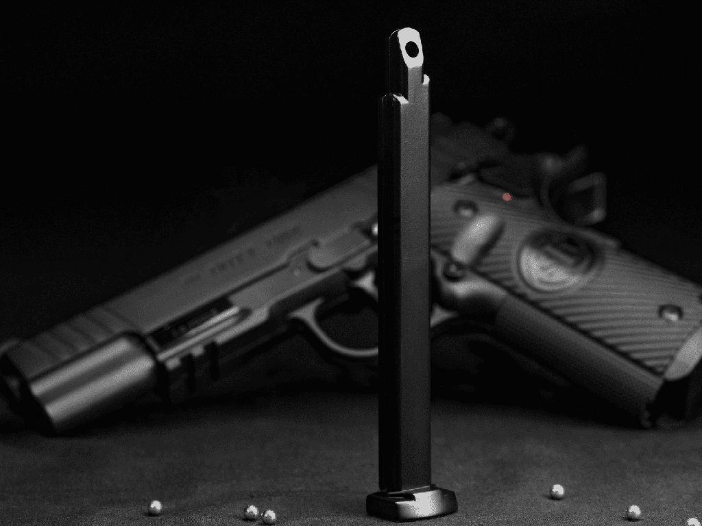 PISTOLA STI DUTY ONE CO2 BB CALIBRE 4.5 BLOWBACK 16732