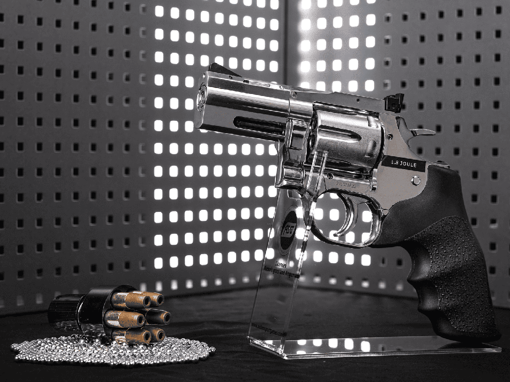 REVOLVER DAN WESSON 715 2.5" CO2 BB PLATA 18614