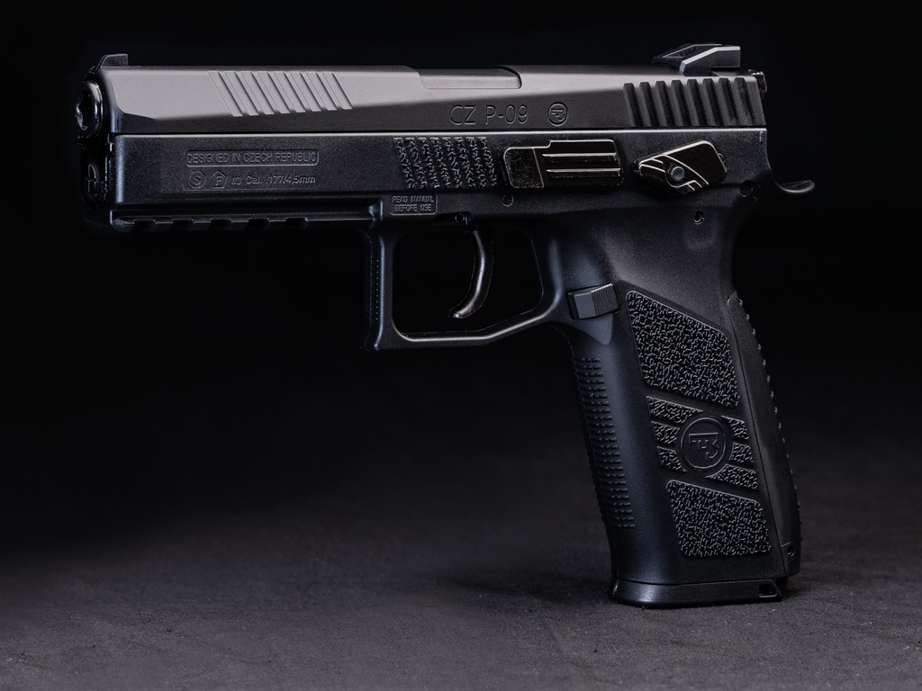 PISTOLA CZ P-09 CO2 PELLETS CALIBRE 4.5 BLOWBACK 17537